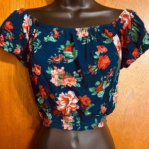 Navy Blue Flowered Crop Top •Size Large